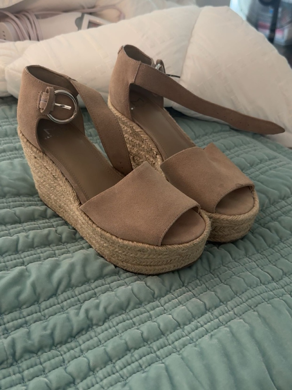 Marc fisher wedges